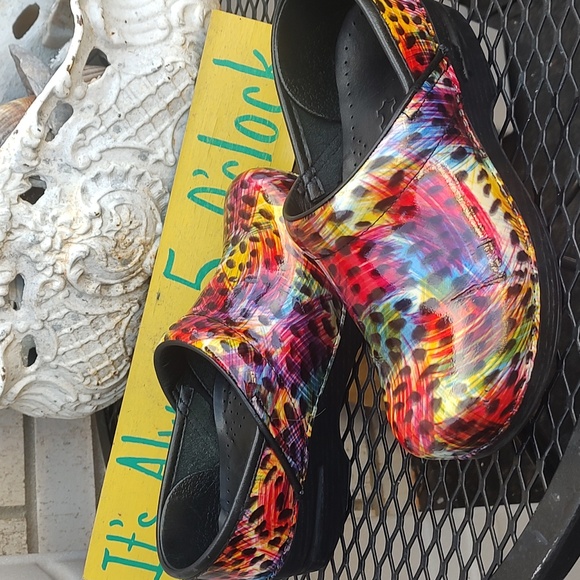 Dansko Shoes/ - Picture 5 of 11